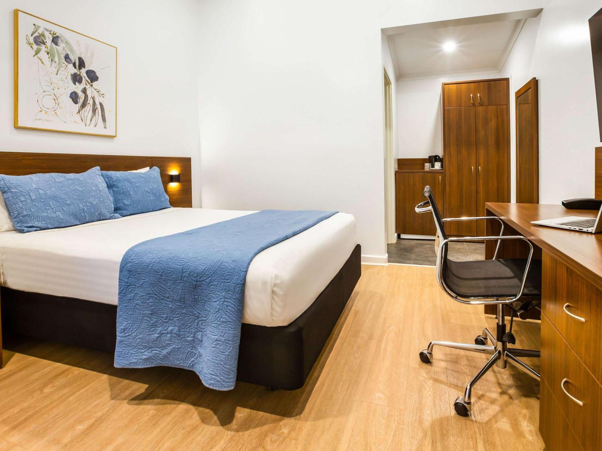 Ibis Styles Karratha Hotel Exterior photo