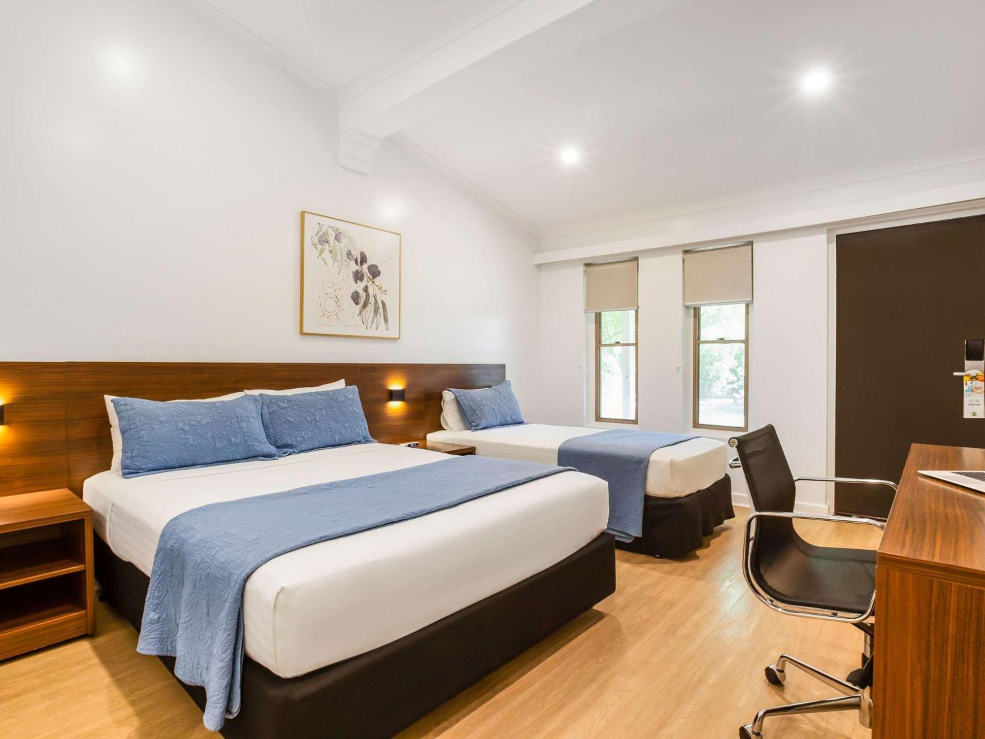 Ibis Styles Karratha Hotel Exterior photo
