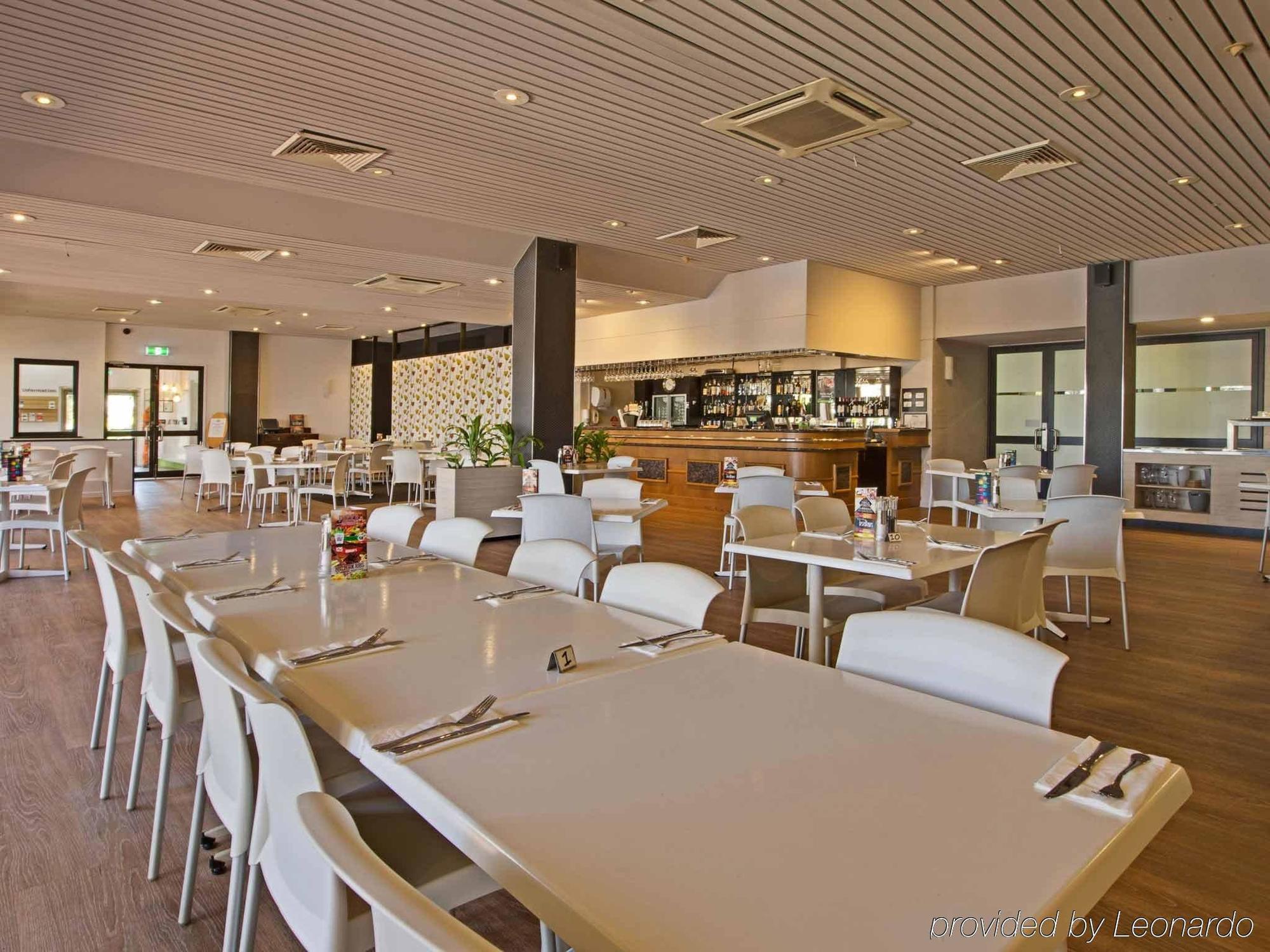 Ibis Styles Karratha Hotel Exterior photo